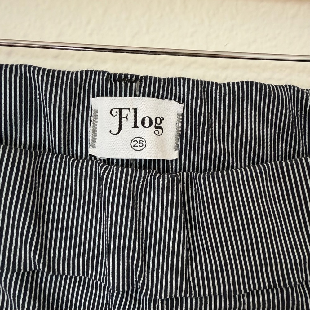 Bevy Flog Dafna Pinstripe Pull on Stripe OG Pants Slim Skinny Size 26 Office - Picture 10 of 11